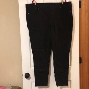 Plus size black jeggings